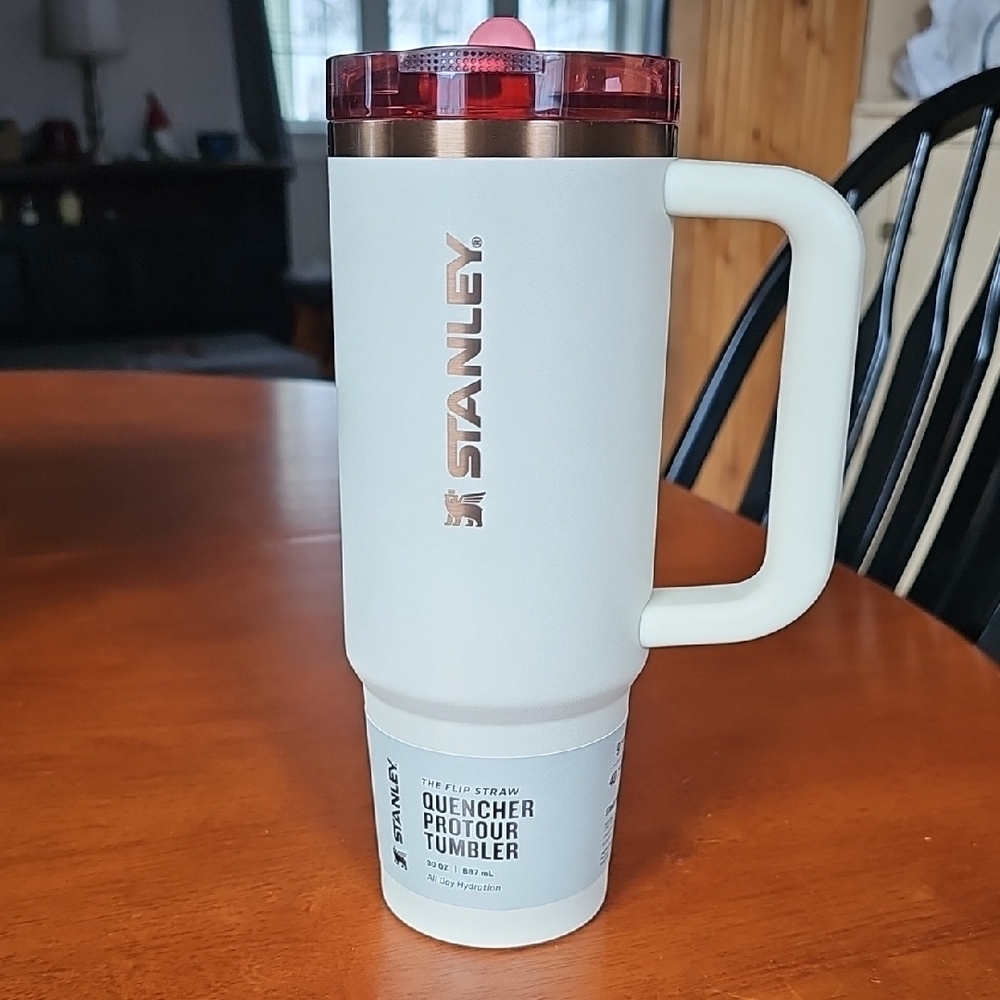 Stanley 30 oz Quencher Protour Tumbler